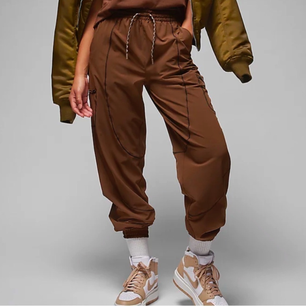 NIKE Jordan Sport Women’s Tunnel Jogger Style Trousers Cacao Wow Size L NEW